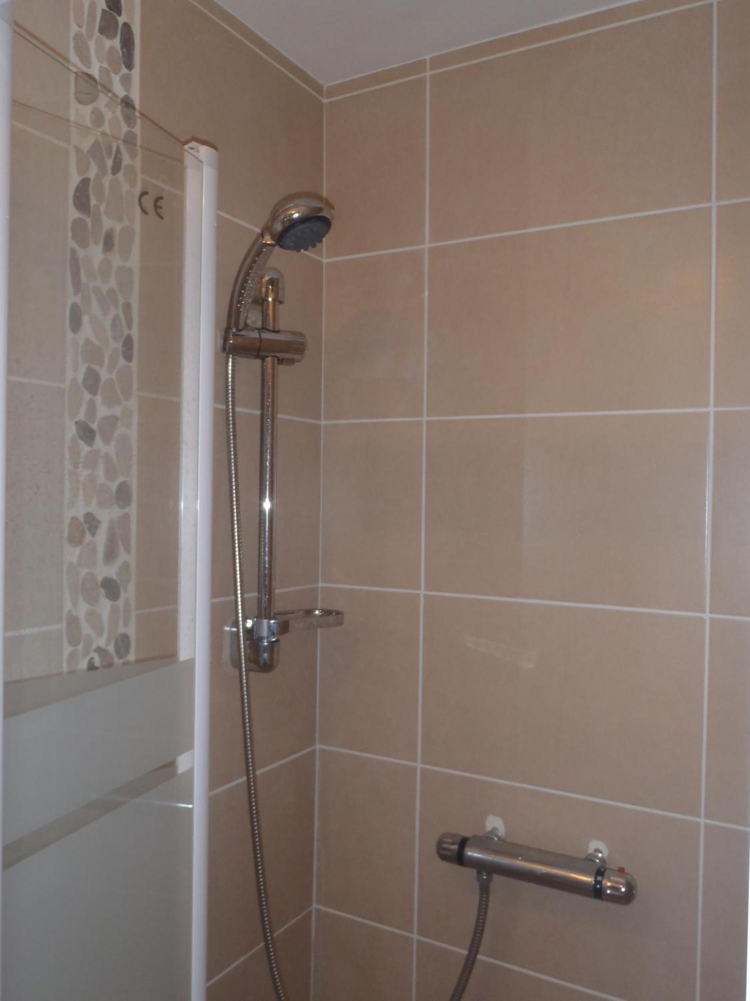 Ferienwohnung Les Chevrefeuilles Manosque Exterior foto