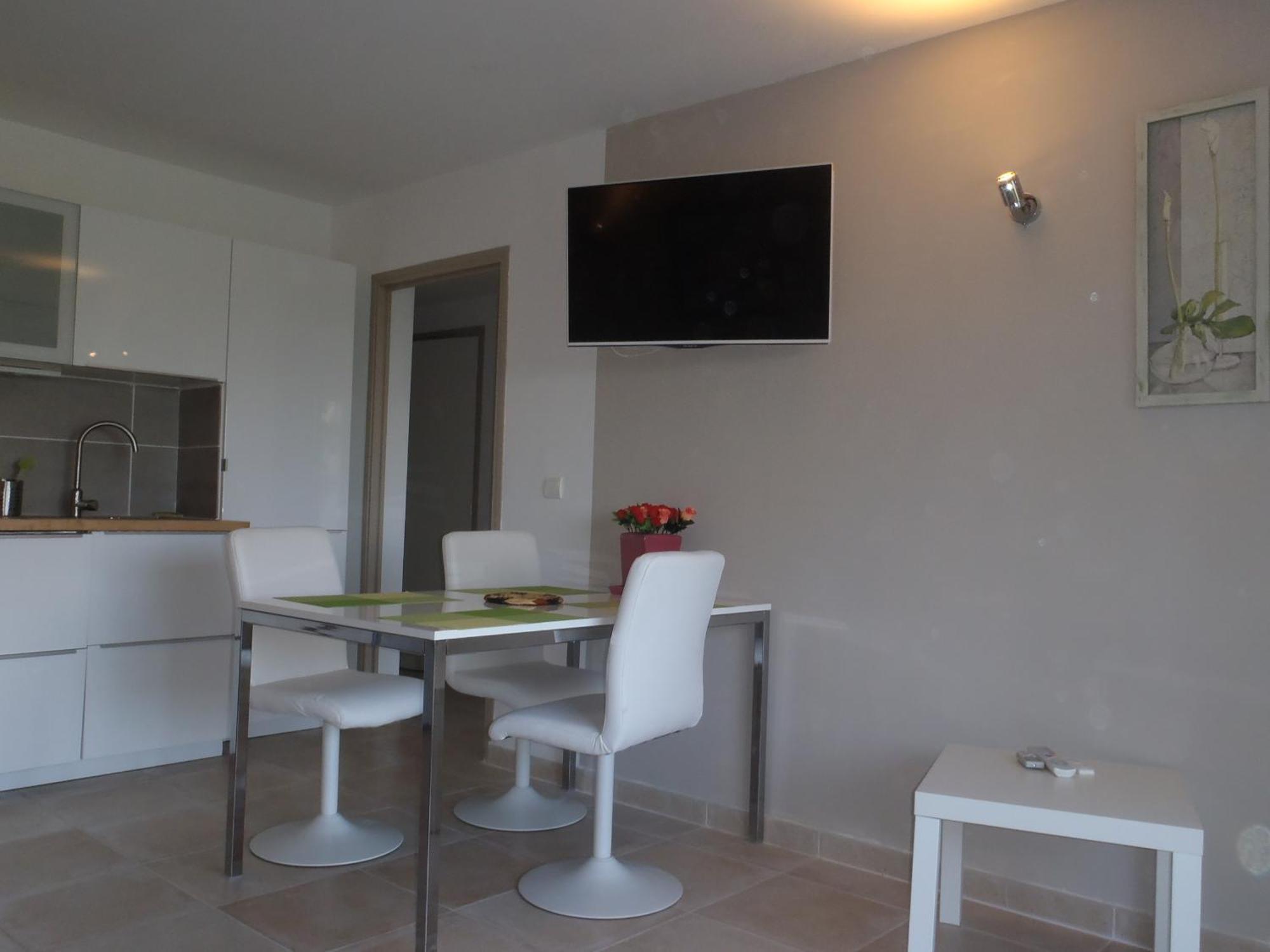 Ferienwohnung Les Chevrefeuilles Manosque Zimmer foto